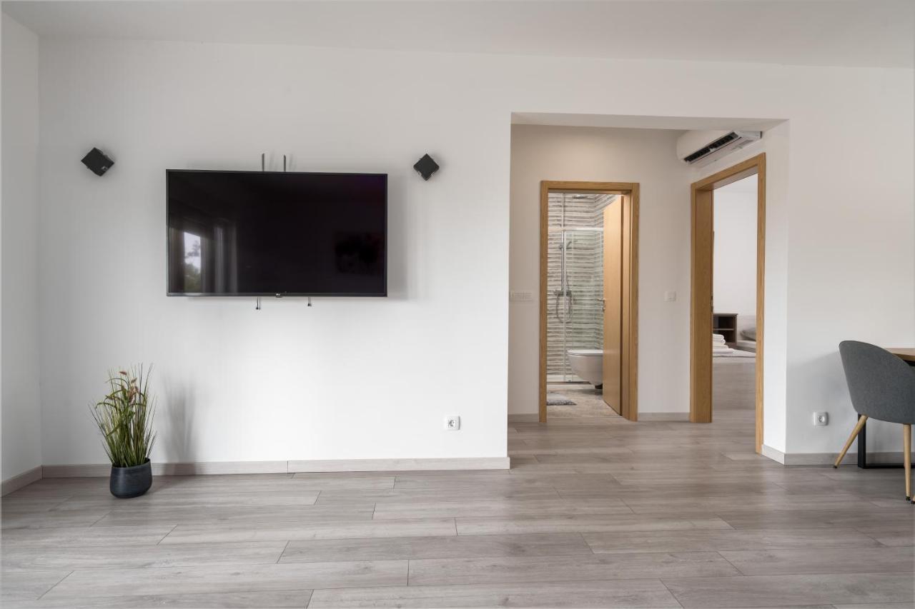Apartmani Villa Ruby Linardici Luaran gambar