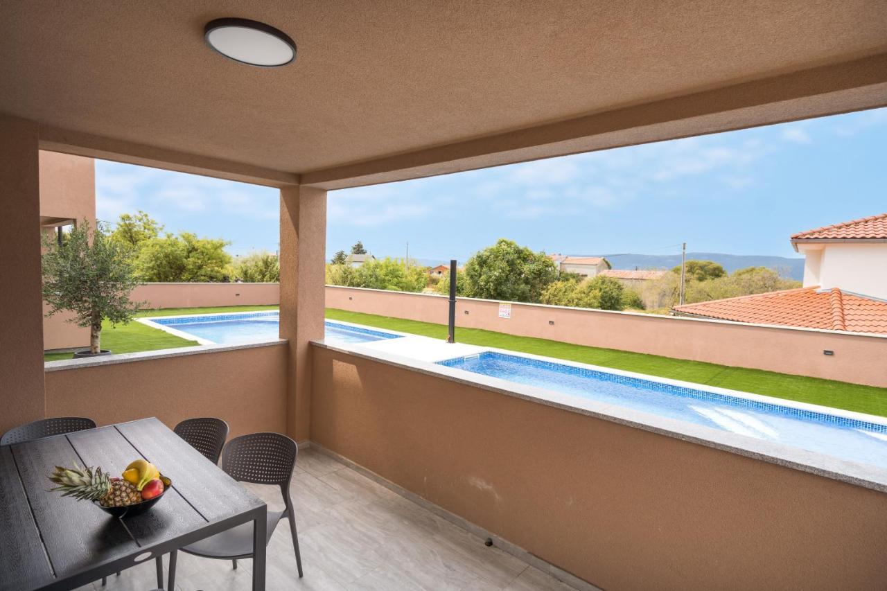 Apartmani Villa Ruby Linardici Luaran gambar