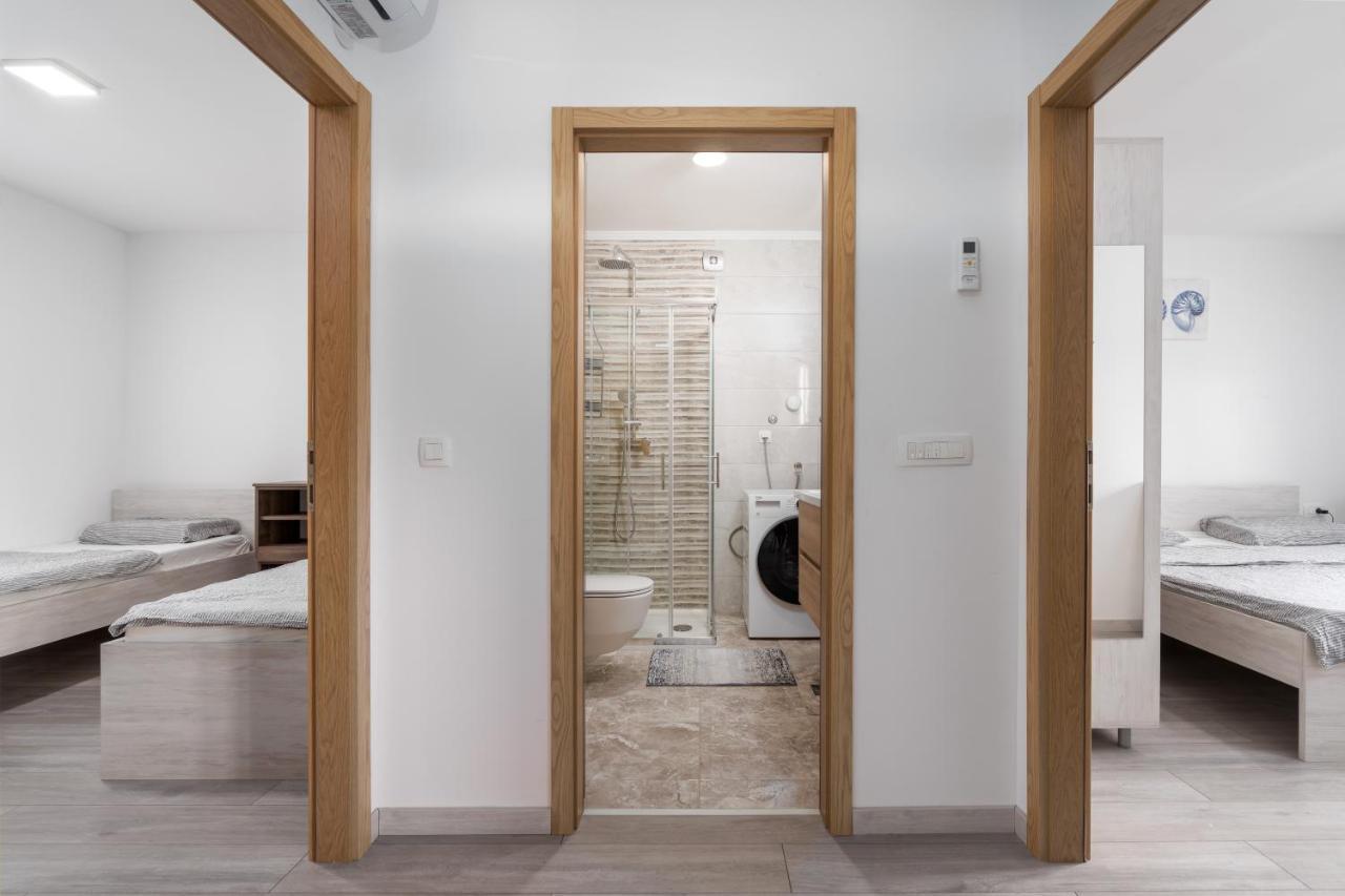 Apartmani Villa Ruby Linardici Luaran gambar