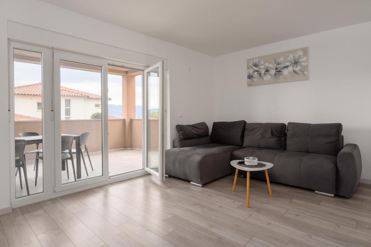 Apartmani Villa Ruby Linardici Luaran gambar